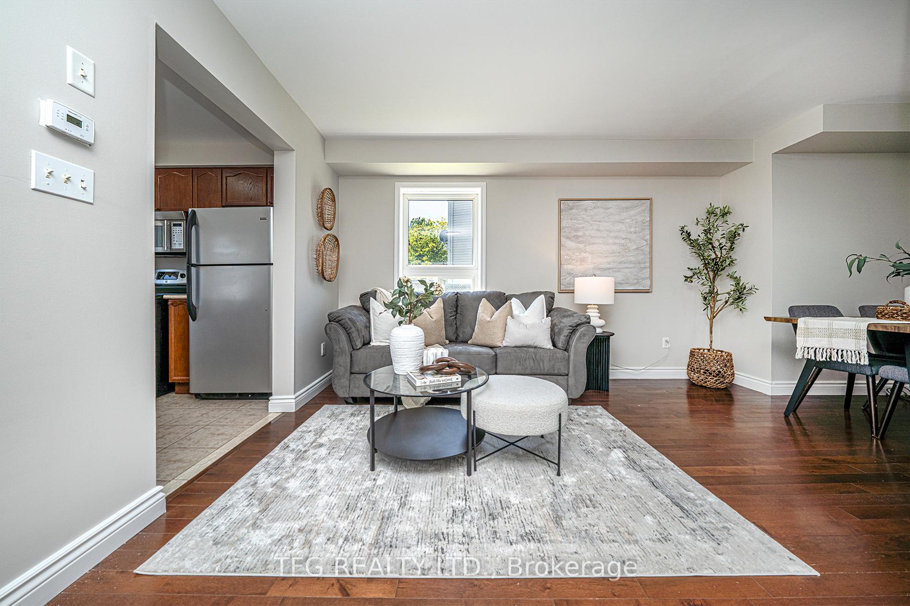 Photo 11 of 165 Scottsdale Drive, Clarington, Bowmanville — HOMEH