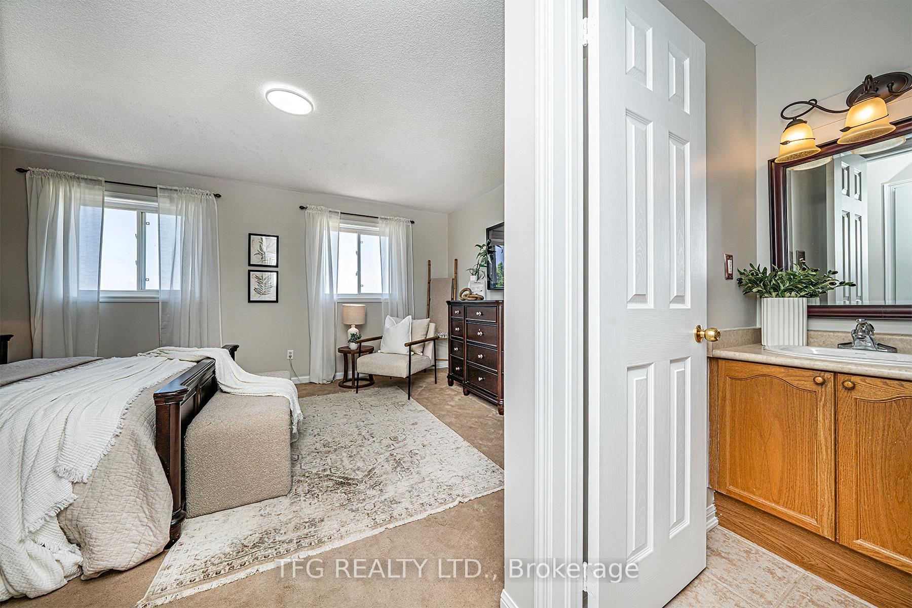 Photo 18 of 165 Scottsdale Drive, Clarington, Bowmanville — HOMEH