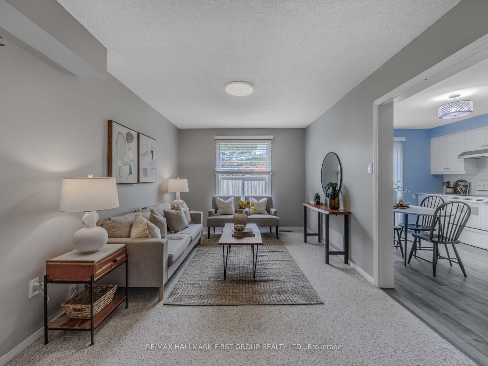 Photo 3 of 5 Chalmers Crescent, Ajax, Central — HOMEH