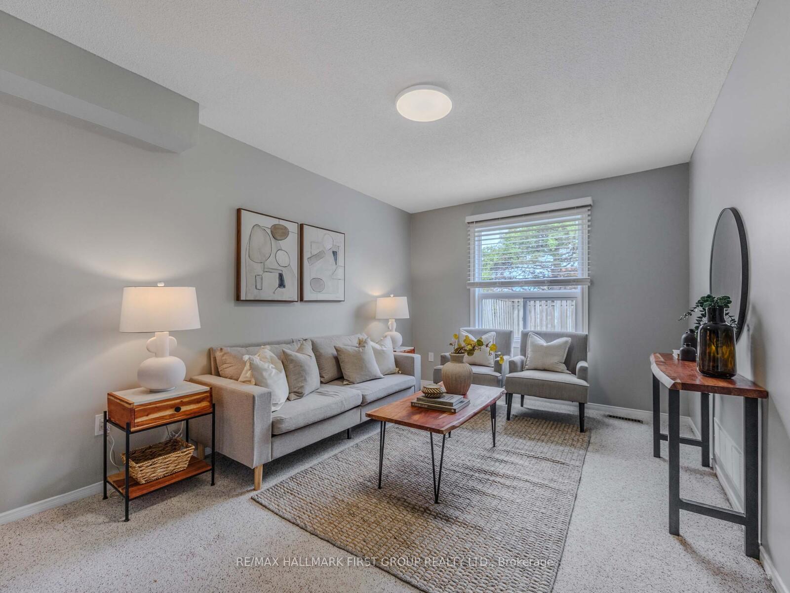 Photo 7 of 5 Chalmers Crescent, Ajax, Central — HOMEH