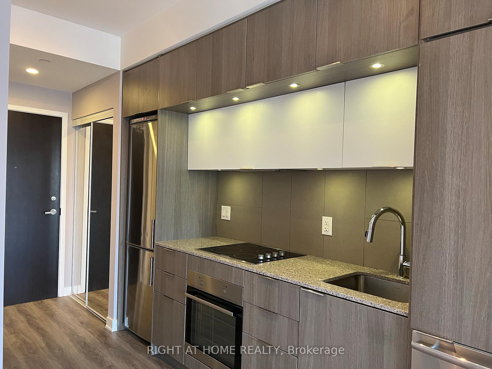 Photo 6 of Unit 1806, 55 Regent Park Boulevard, Toronto, Regent Park — HOMEH