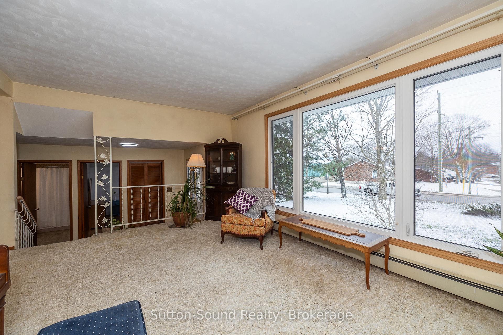 Photo 18 of 38 Brook Street W, Arran-Elderslie — HOMEH