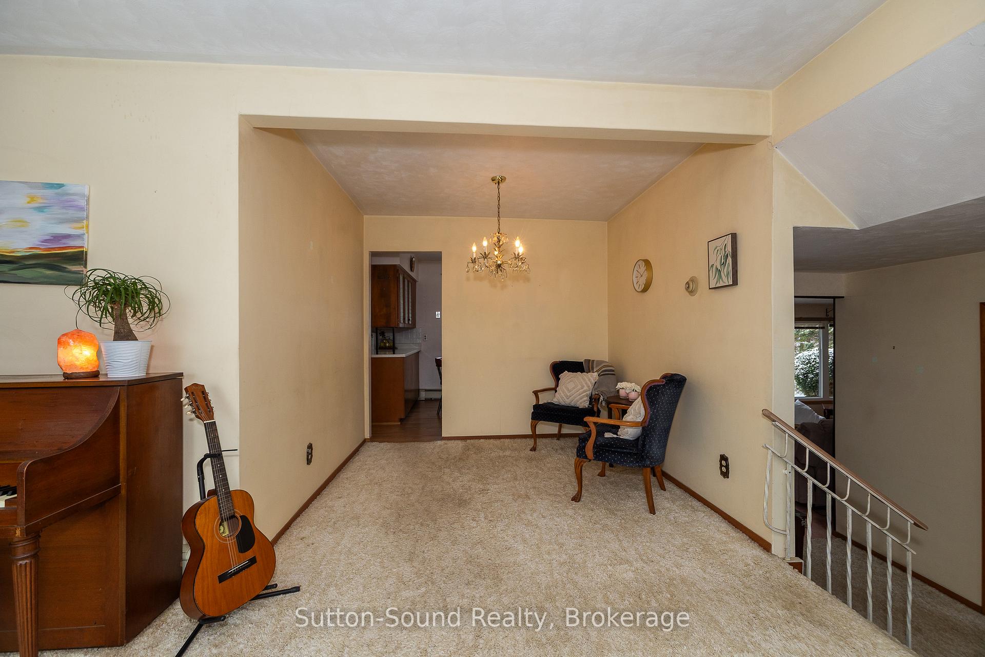 Photo 21 of 38 Brook Street W, Arran-Elderslie — HOMEH