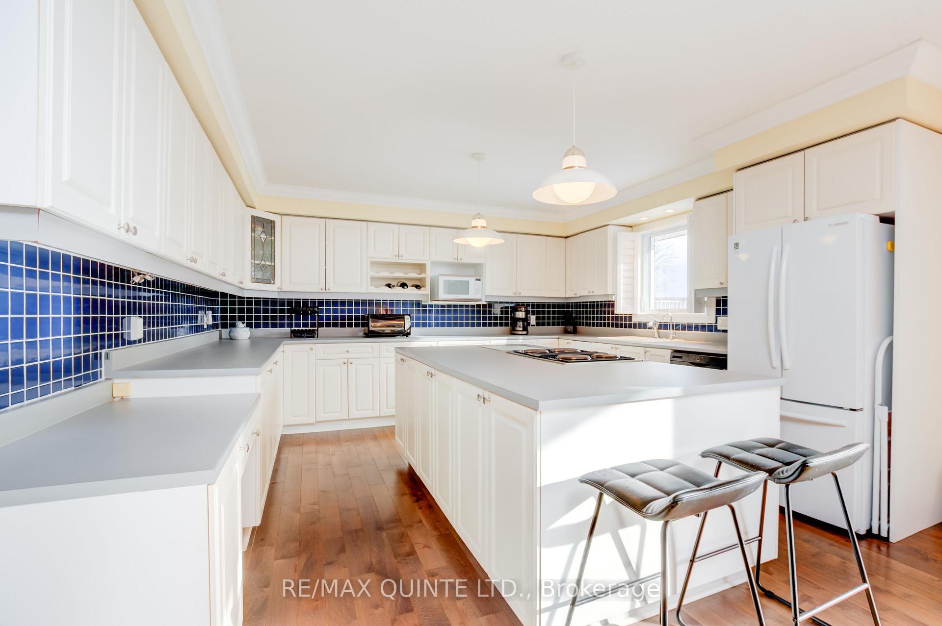 Photo 6 of 112 Lakehurst Street, Brighton — HOMEH