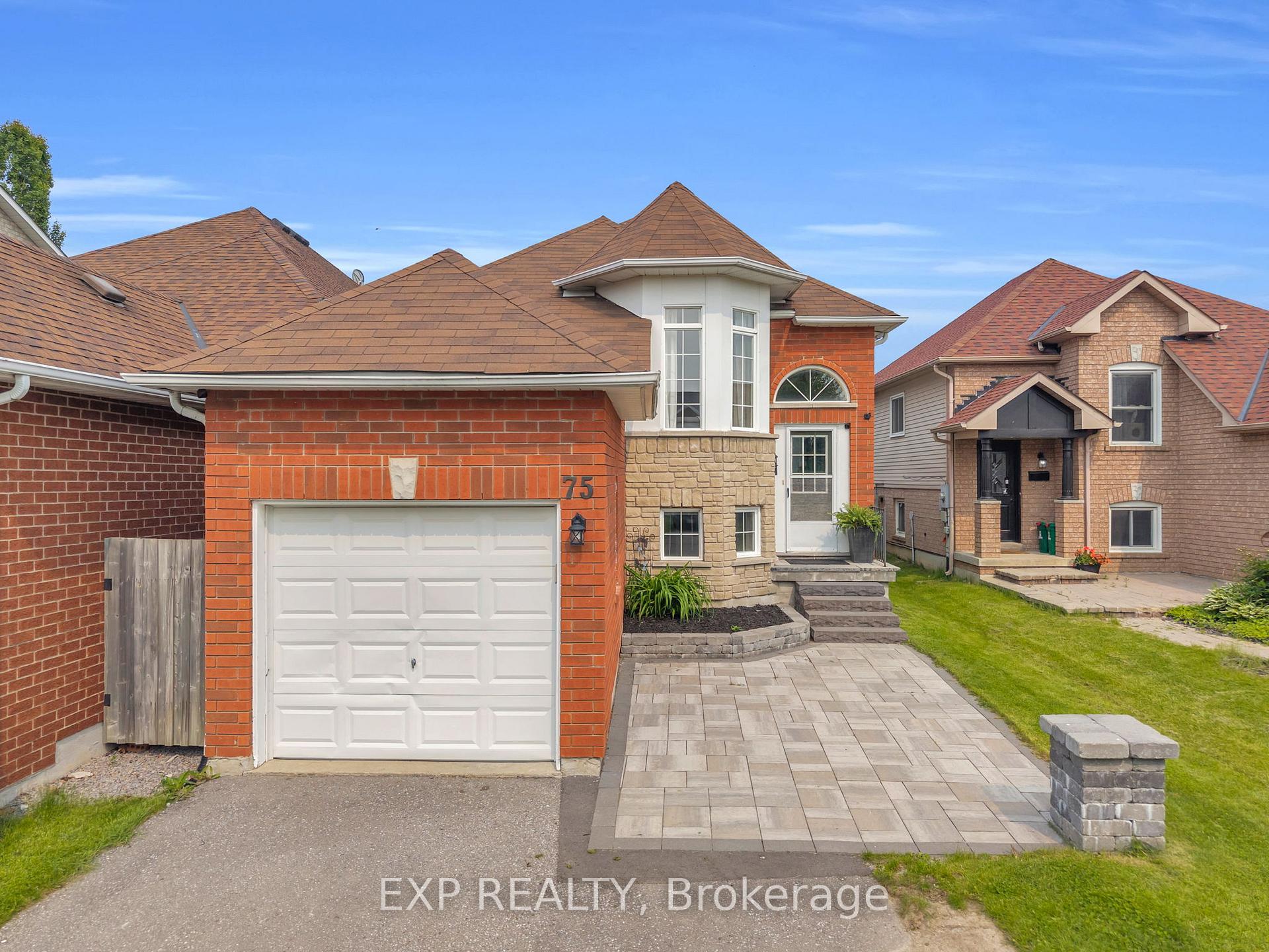 Photo 7 of 75 Abernethy Crescent, Clarington, Bowmanville — HOMEH
