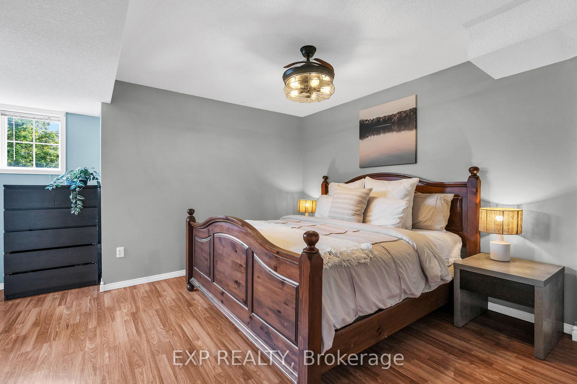 Photo 23 of 75 Abernethy Crescent, Clarington, Bowmanville — HOMEH