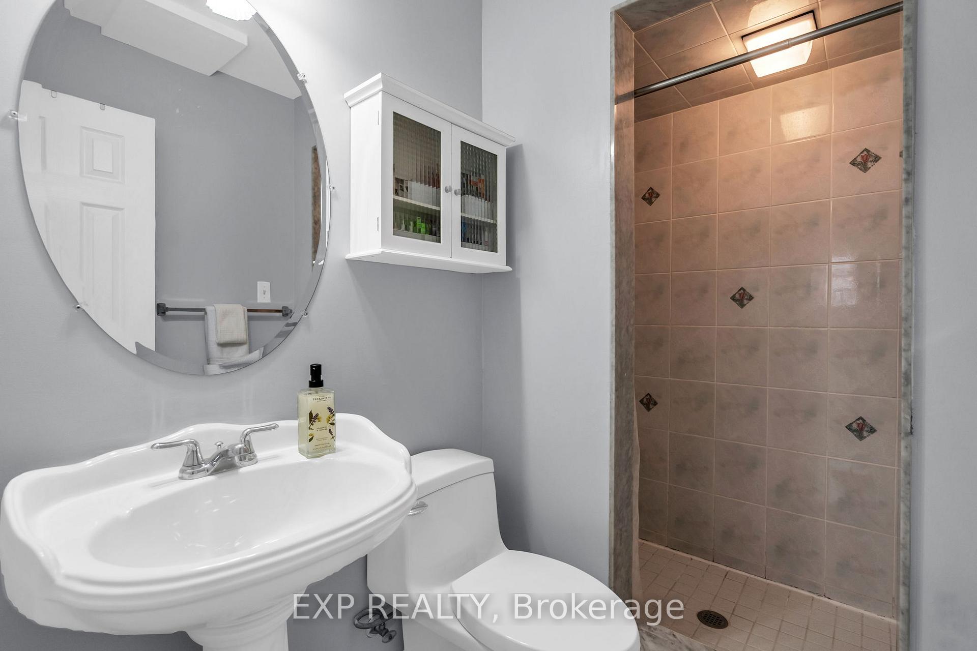 Photo 22 of 75 Abernethy Crescent, Clarington, Bowmanville — HOMEH