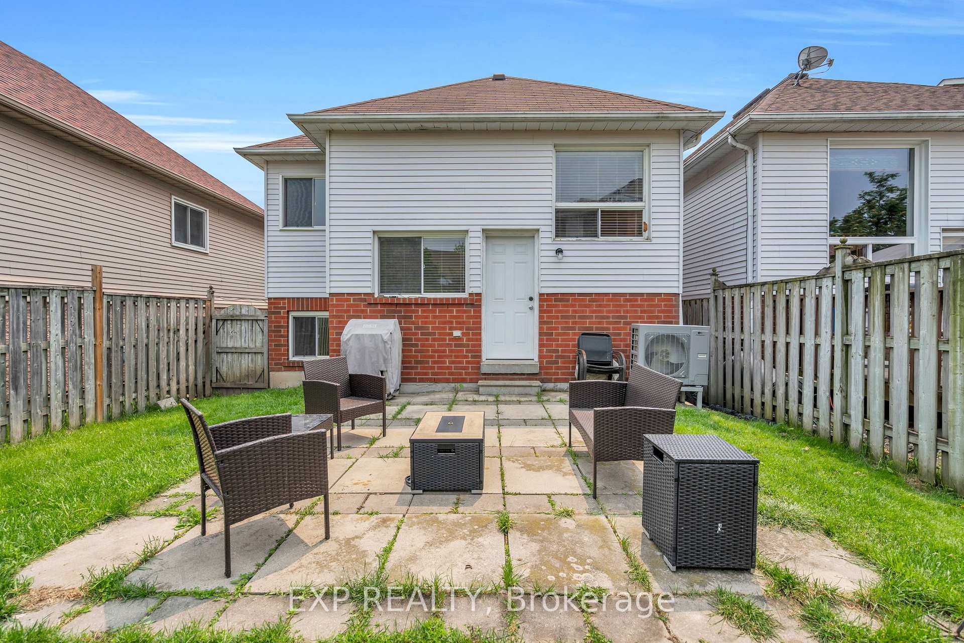 Photo 29 of 75 Abernethy Crescent, Clarington, Bowmanville — HOMEH