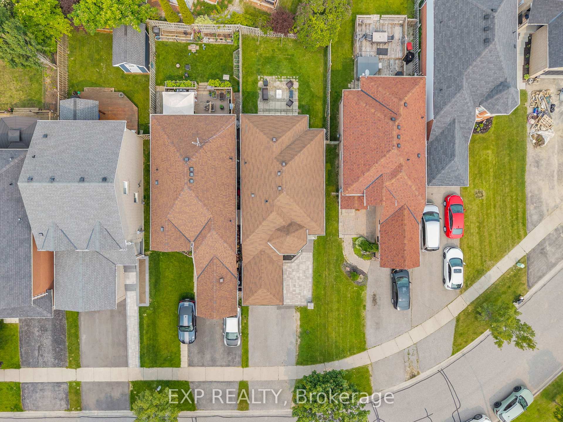 Photo 26 of 75 Abernethy Crescent, Clarington, Bowmanville — HOMEH
