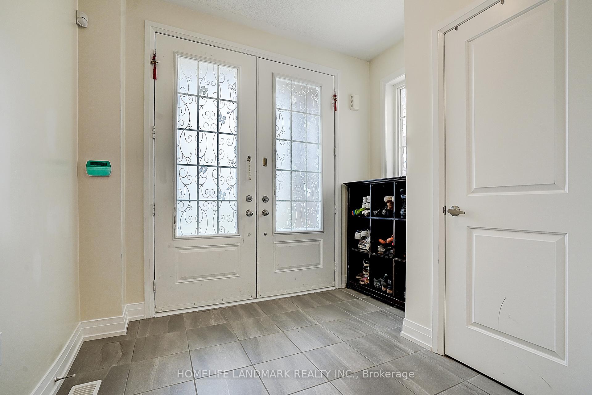 Photo 42 of 21 Hayeraft Street, Whitby, Rural Whitby — HOMEH