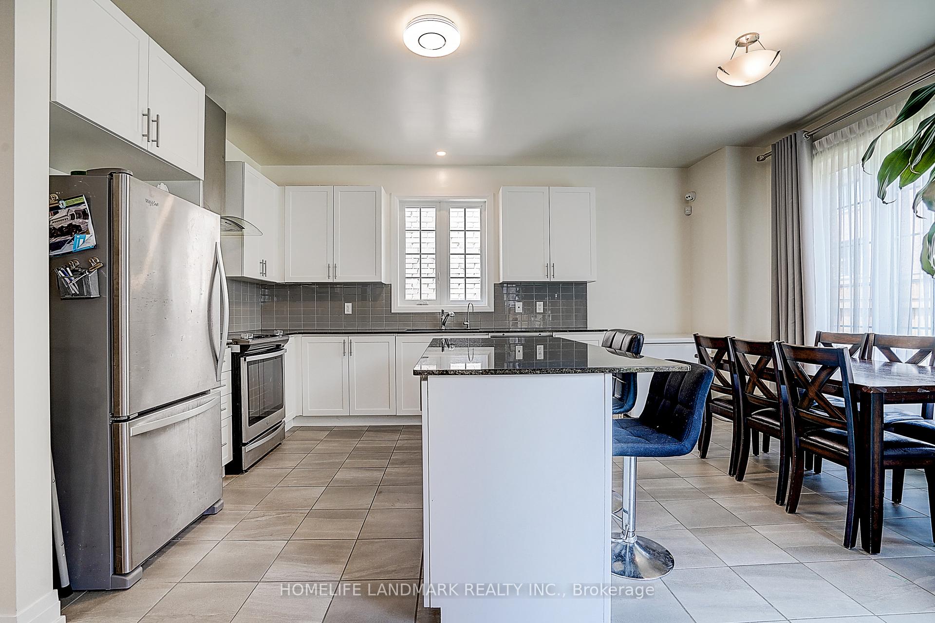 Photo 14 of 21 Hayeraft Street, Whitby, Rural Whitby — HOMEH