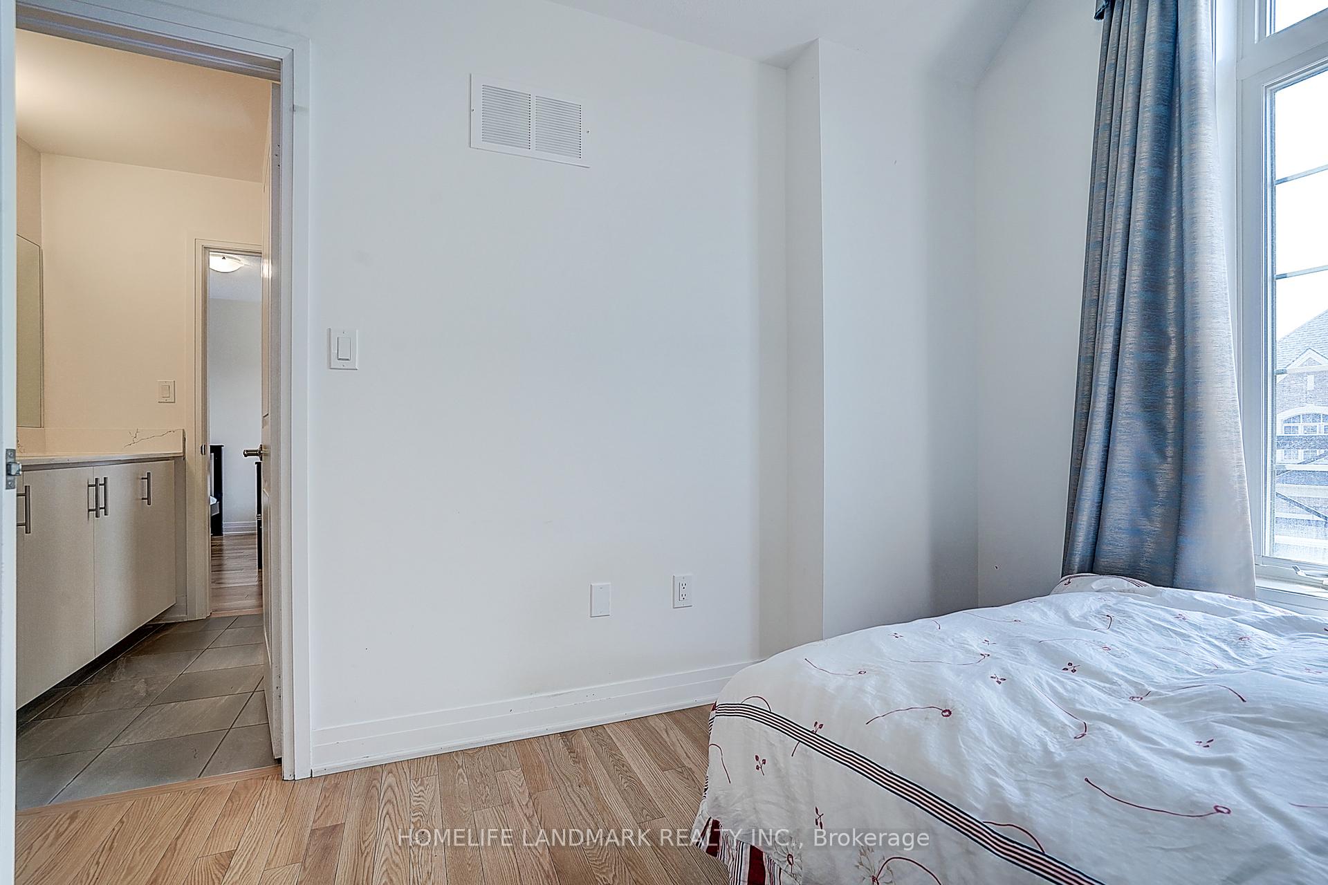 Photo 21 of 21 Hayeraft Street, Whitby, Rural Whitby — HOMEH