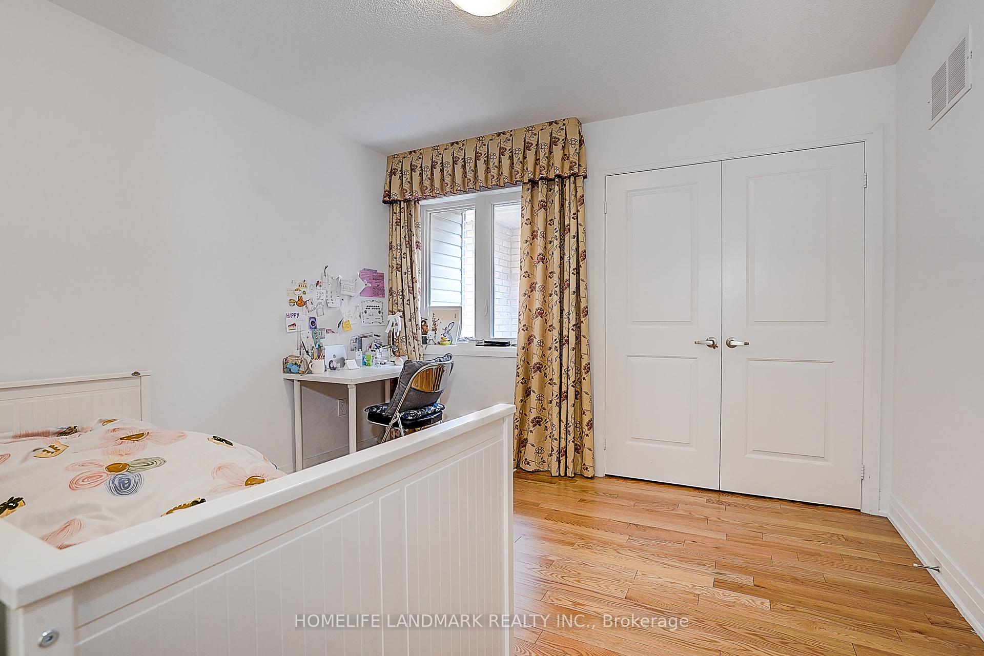 Photo 31 of 21 Hayeraft Street, Whitby, Rural Whitby — HOMEH