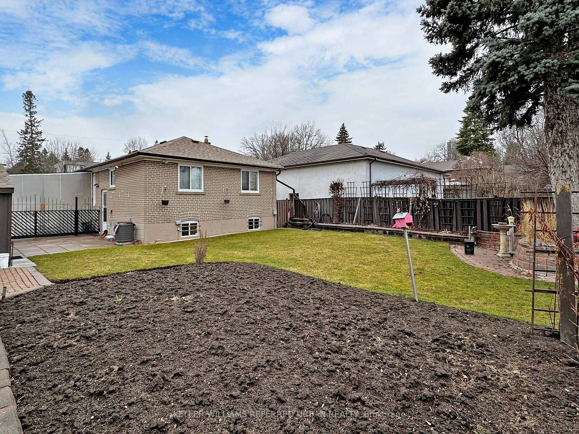 Photo 27 of 94 Meadowview Avenue, Markham, Grandview — HOMEH