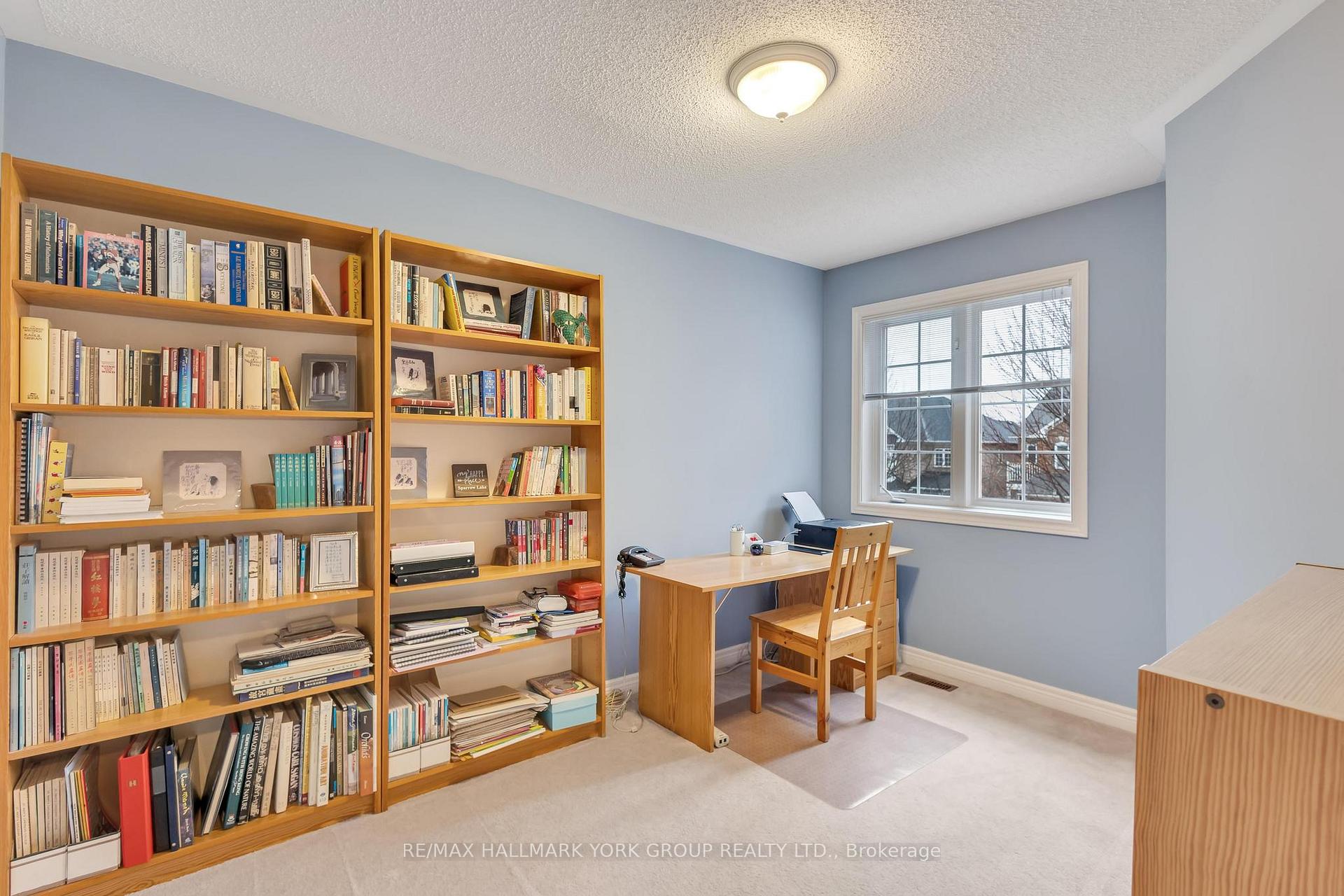 Photo 17 of 27 Baywell Crescent, Aurora, Bayview Wellington — HOMEH