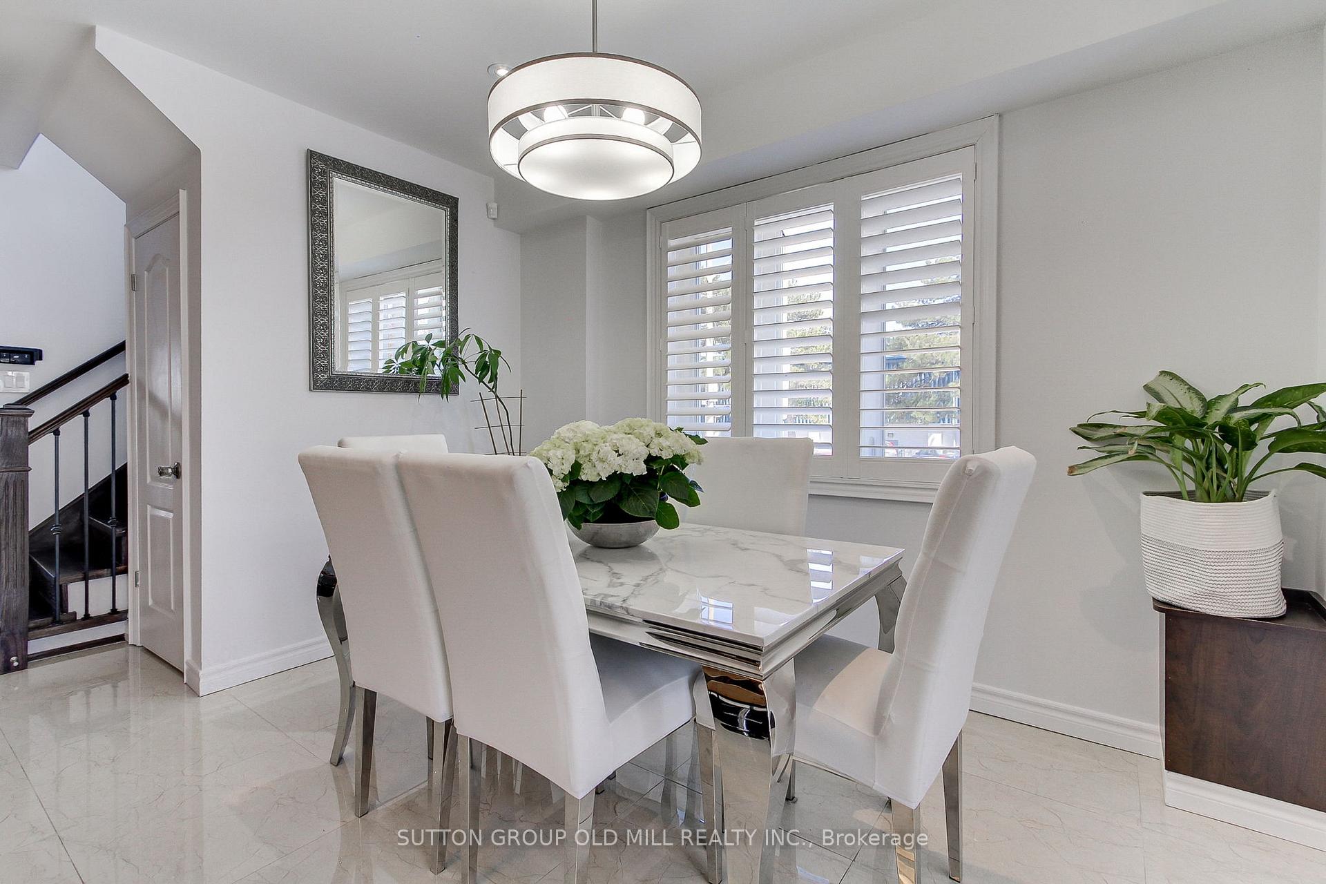 Photo 13 of 25 Savoy Avenue, Toronto, Woodbine-Lumsden — HOMEH