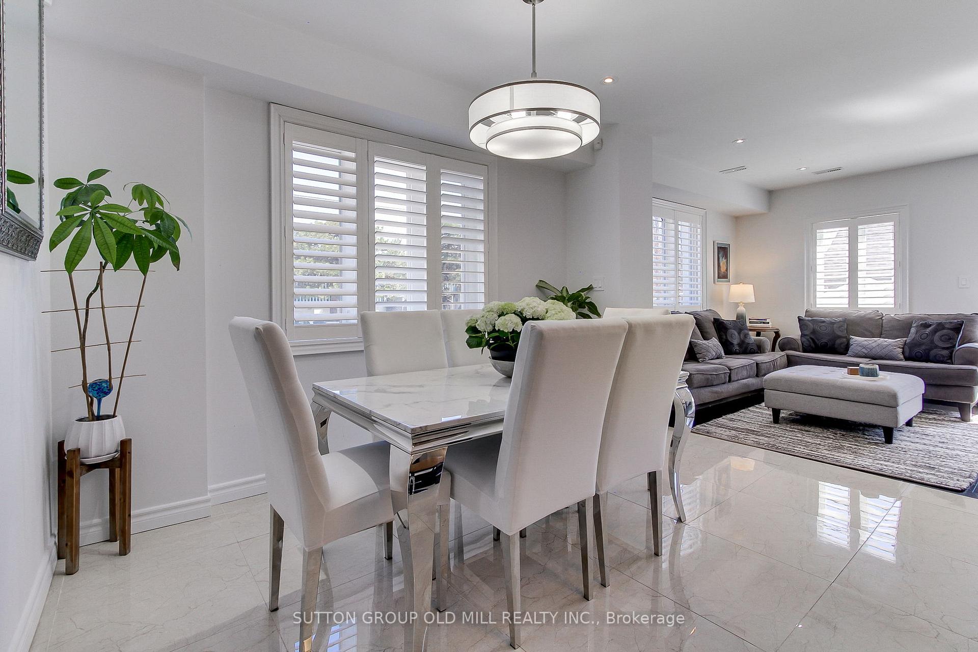 Photo 7 of 25 Savoy Avenue, Toronto, Woodbine-Lumsden — HOMEH