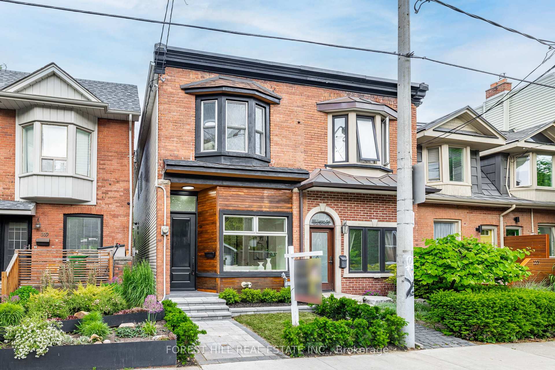 Photo 1 of 557 Logan Avenue, Toronto, North Riverdale — HOMEH