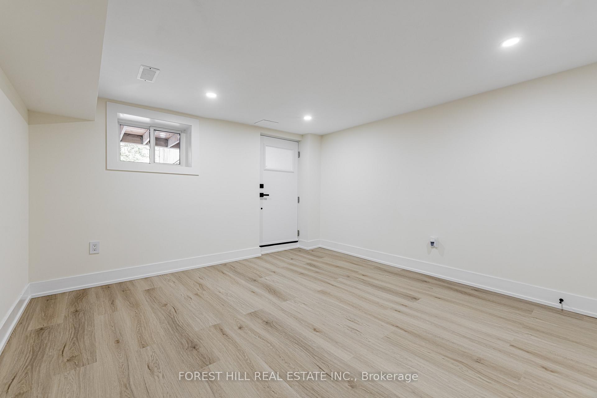 Photo 29 of 557 Logan Avenue, Toronto, North Riverdale — HOMEH