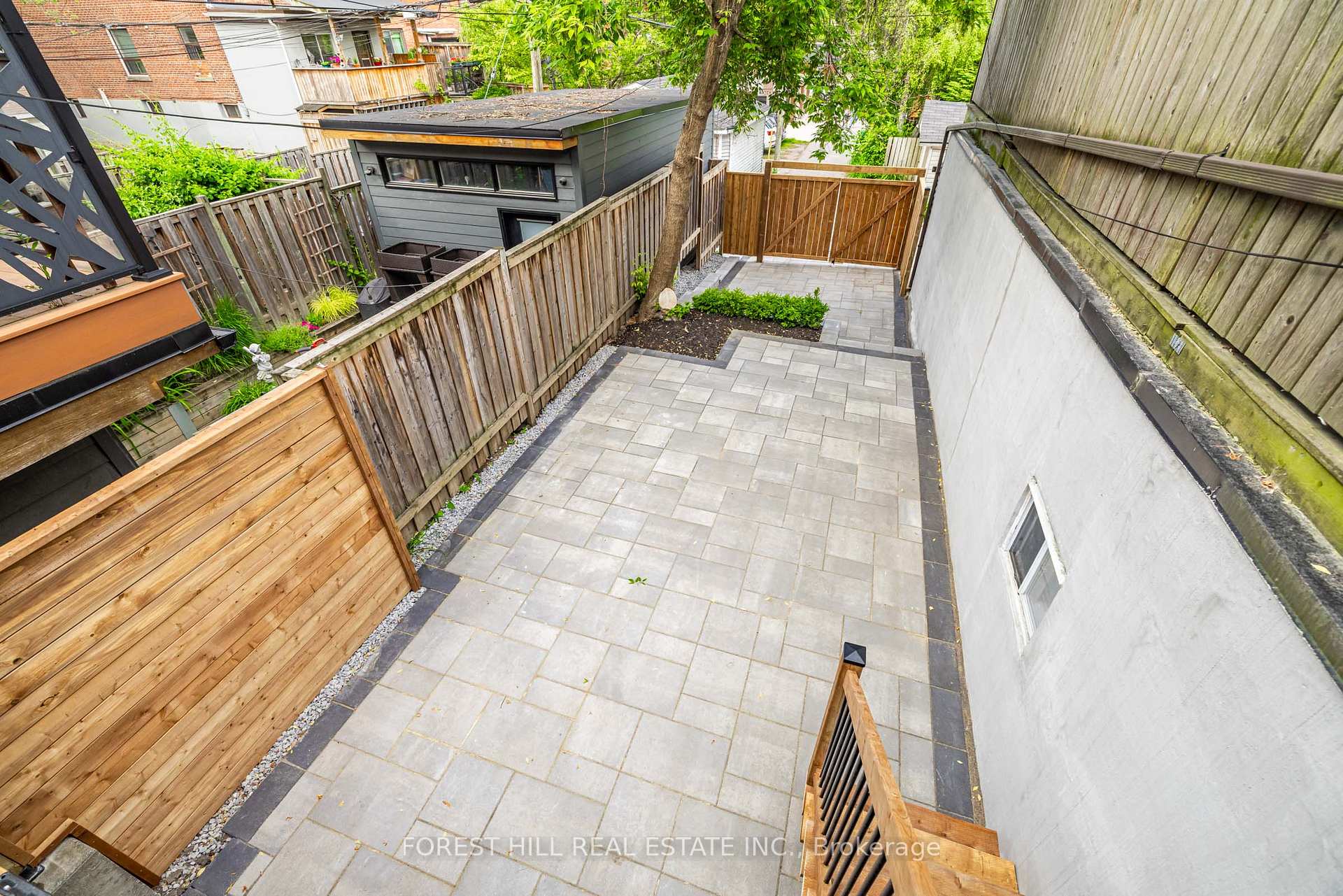 Photo 25 of 557 Logan Avenue, Toronto, North Riverdale — HOMEH