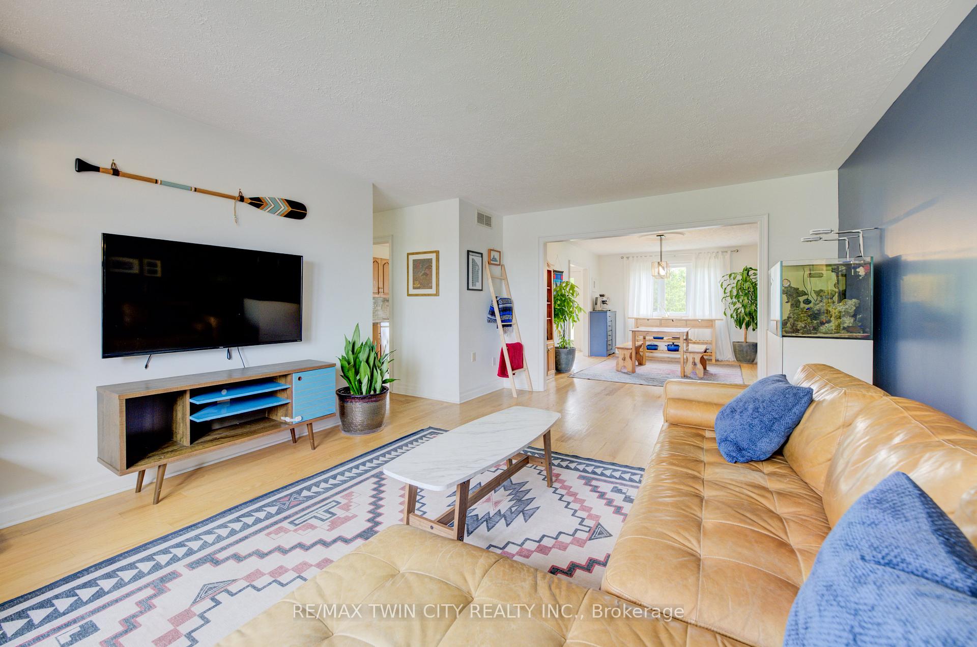 Photo 4 of 3985 Sackville Street, Perth East, Shakespeare — HOMEH