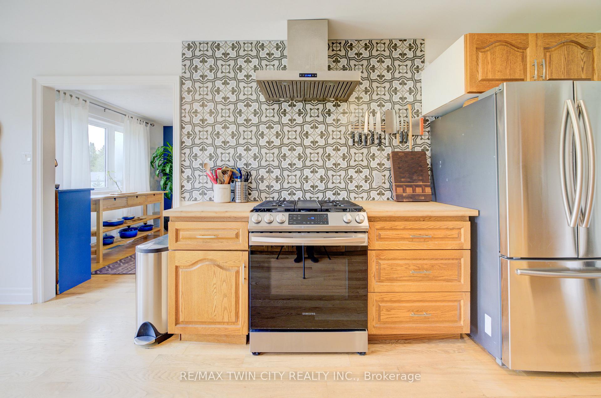 Photo 27 of 3985 Sackville Street, Perth East, Shakespeare — HOMEH