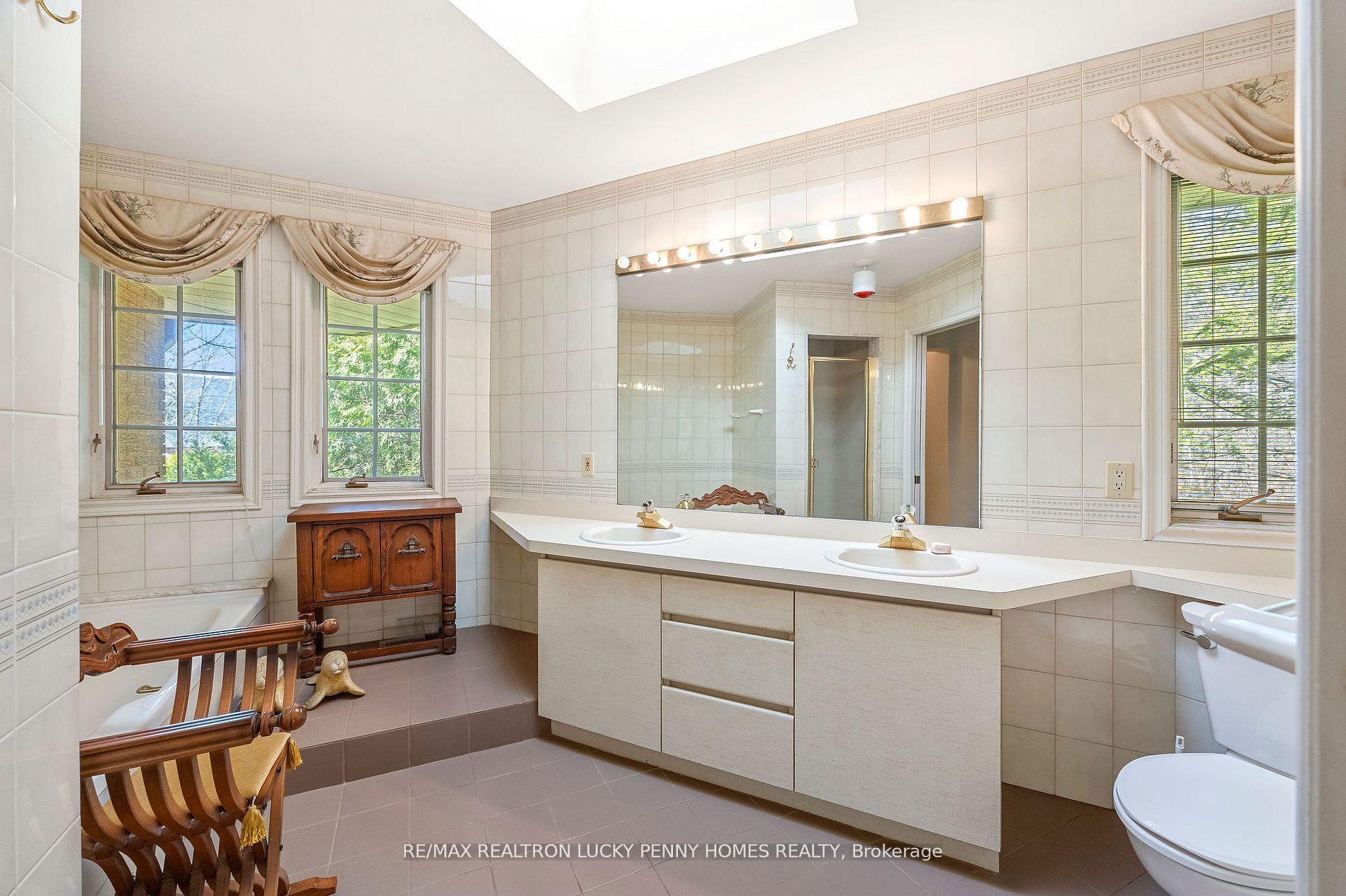 Photo 19 of 3 Ahorn Grove, Markham, Devil's Elbow — HOMEH