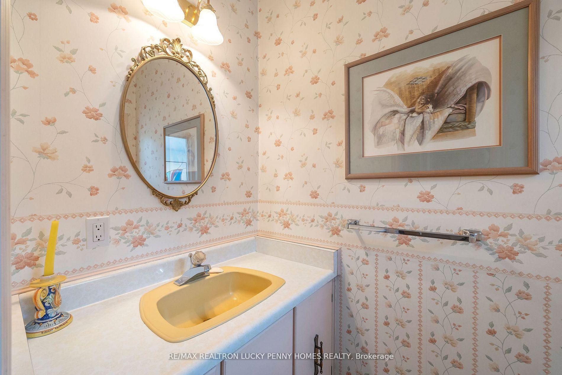 Photo 15 of 3 Ahorn Grove, Markham, Devil's Elbow — HOMEH