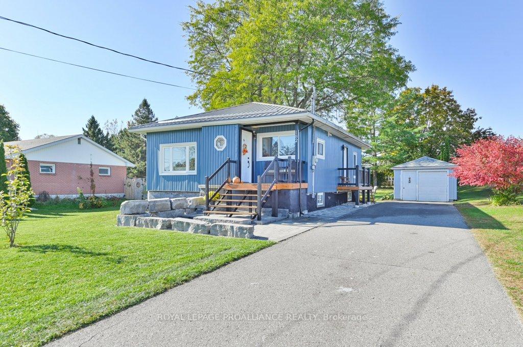 Photo 2 of 182 Henry Street, Stirling-Rawdon, Stirling Ward — HOMEH