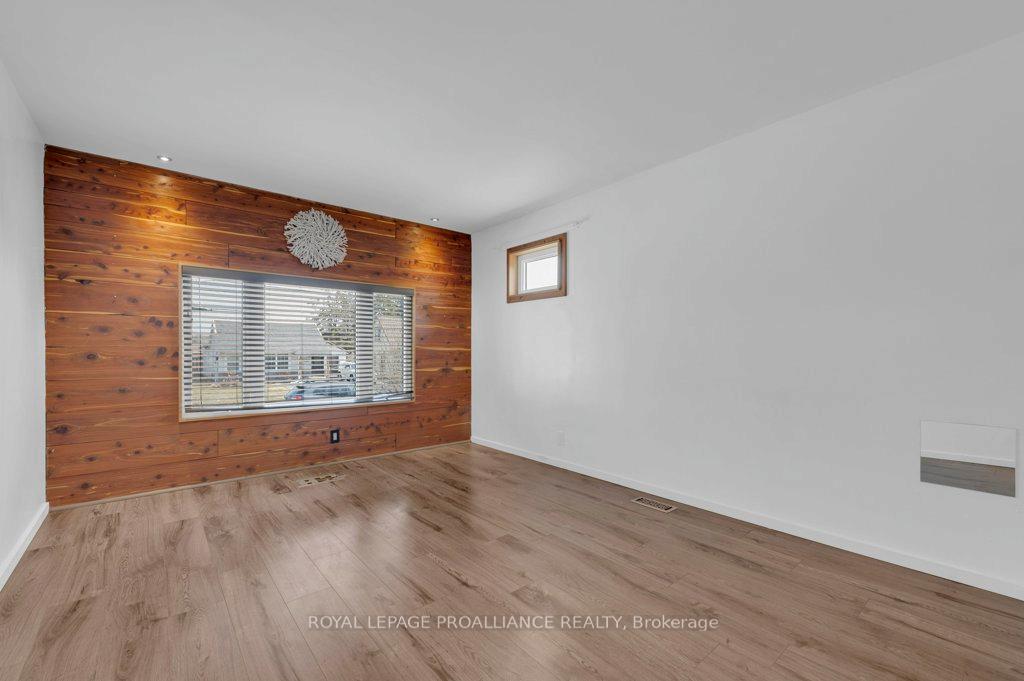 Photo 11 of 182 Henry Street, Stirling-Rawdon, Stirling Ward — HOMEH