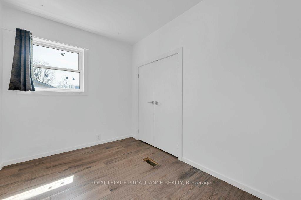 Photo 18 of 182 Henry Street, Stirling-Rawdon, Stirling Ward — HOMEH
