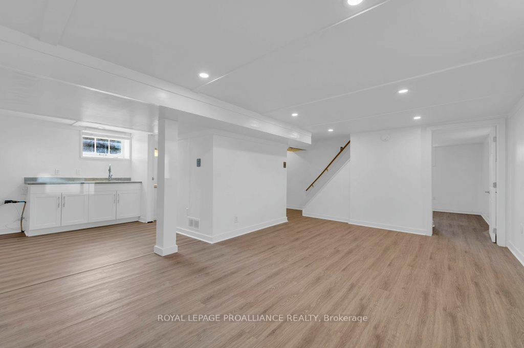 Photo 22 of 182 Henry Street, Stirling-Rawdon, Stirling Ward — HOMEH