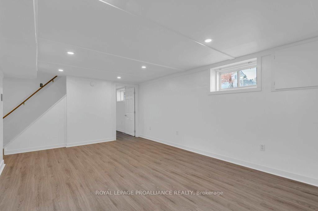 Photo 28 of 182 Henry Street, Stirling-Rawdon, Stirling Ward — HOMEH