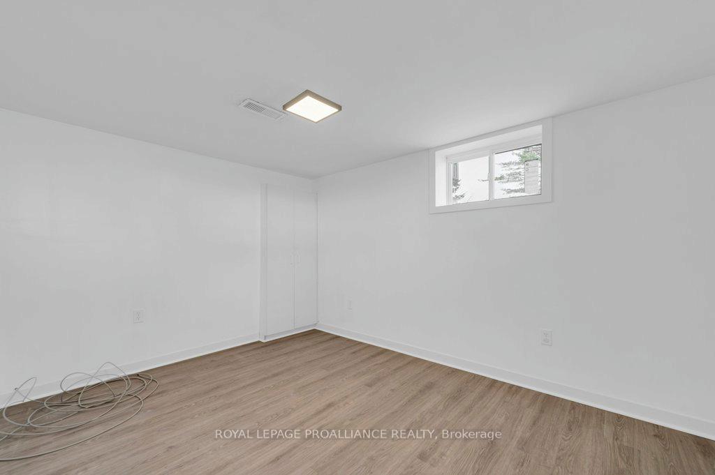 Photo 23 of 182 Henry Street, Stirling-Rawdon, Stirling Ward — HOMEH