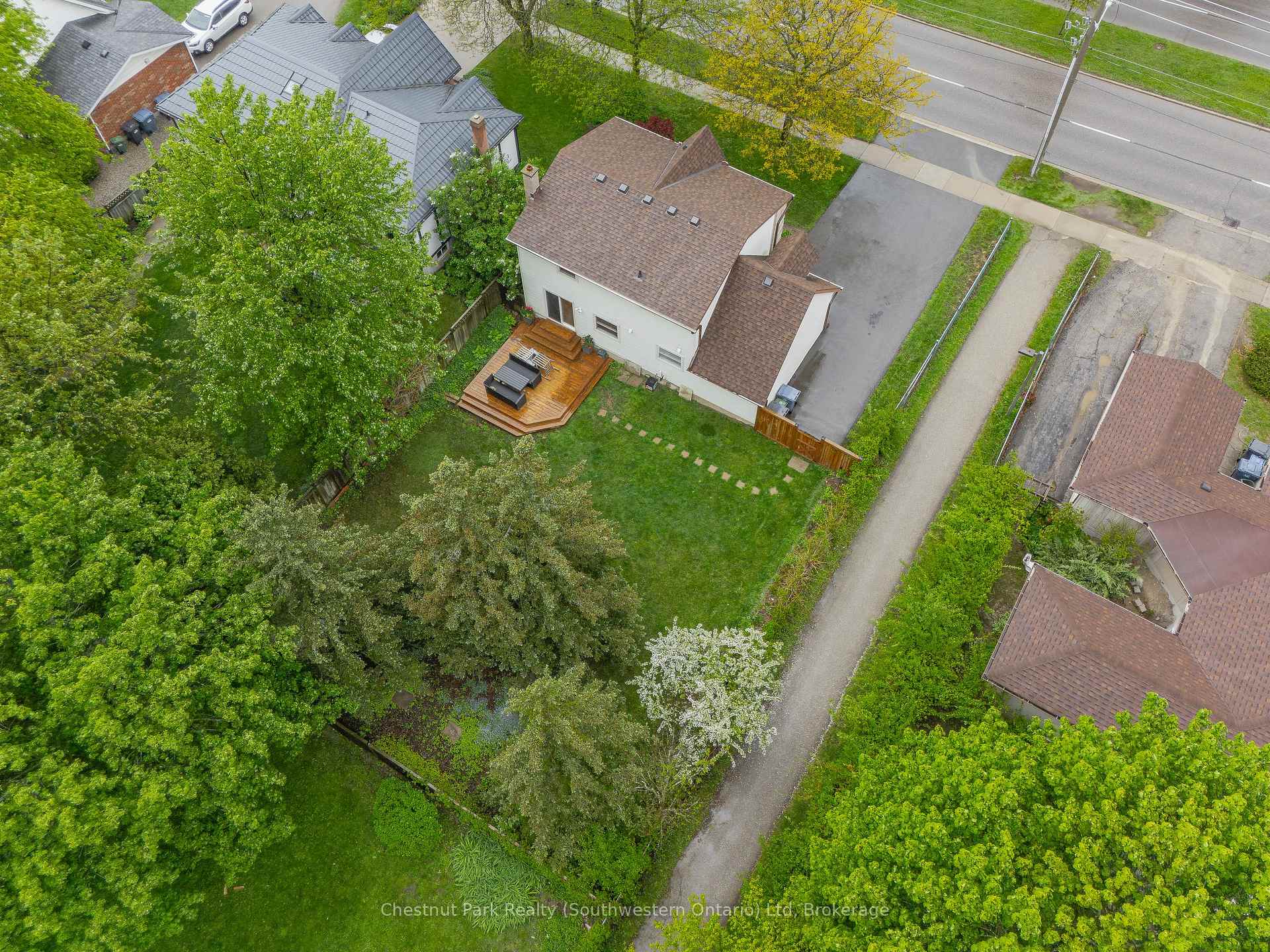 Photo 46 of 582 Kortright Road W, Guelph, Kortright West — HOMEH