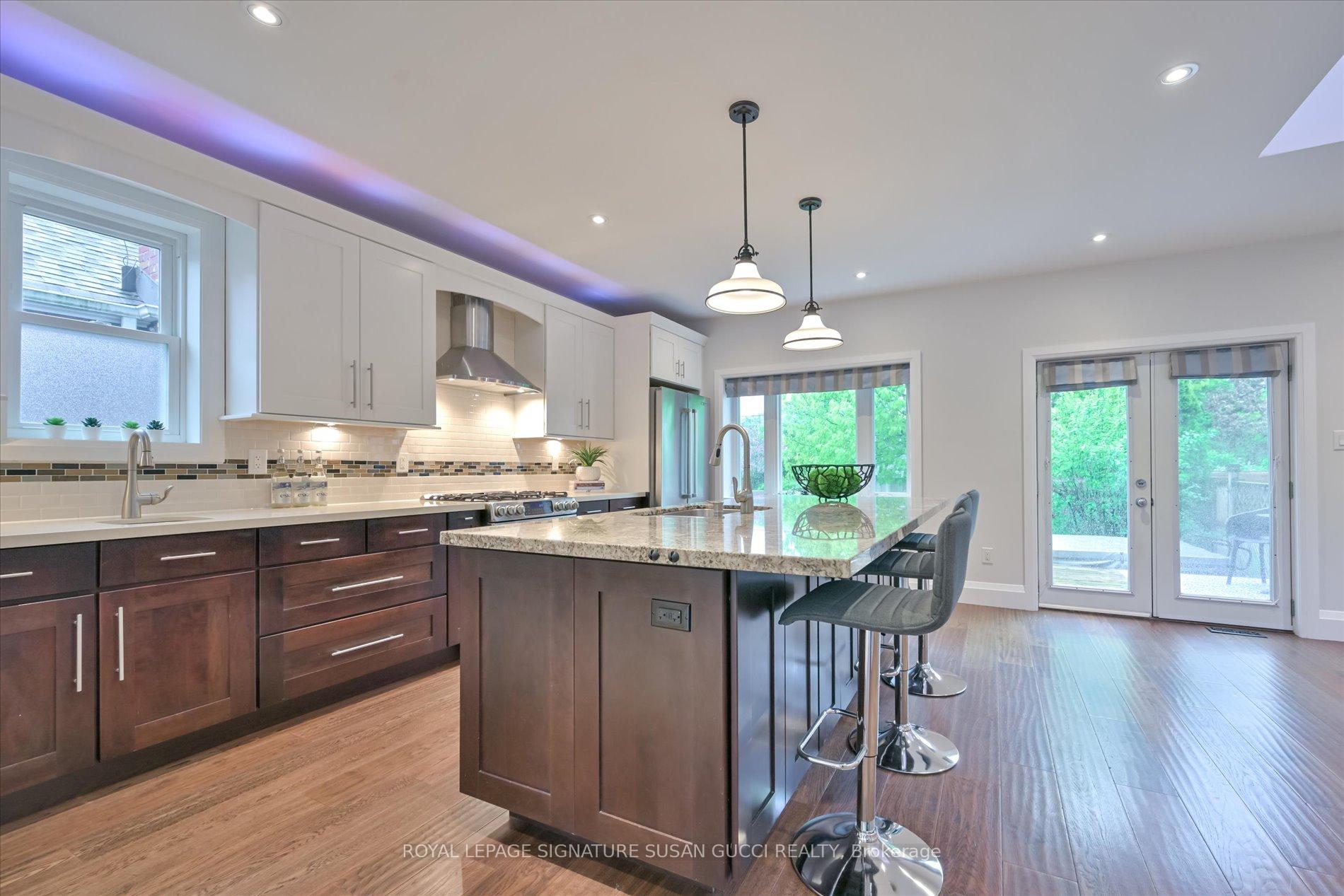 Photo 13 of 3 Athlone Road, Toronto, East York — HOMEH