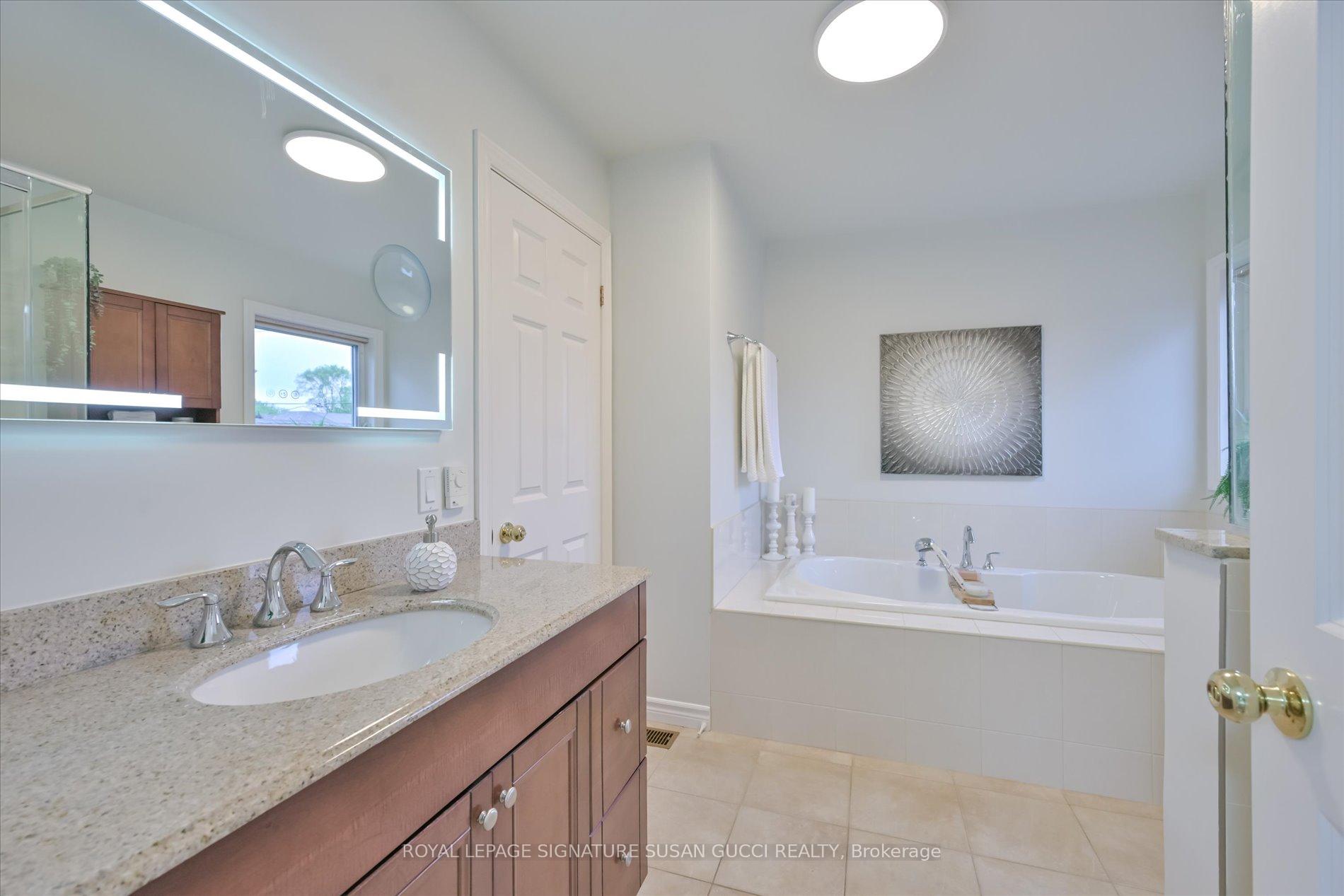 Photo 21 of 3 Athlone Road, Toronto, East York — HOMEH