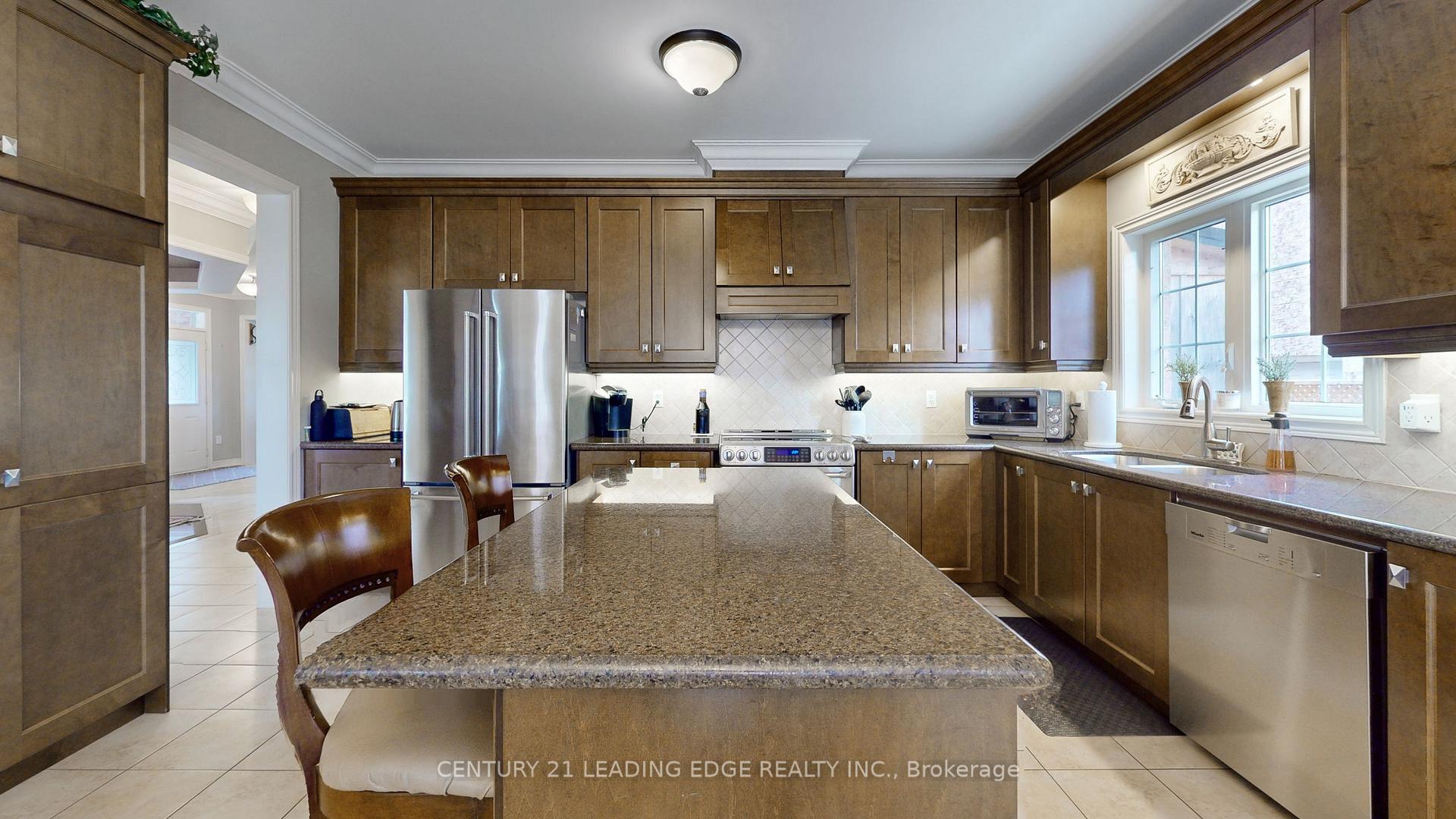 Photo 7 of 165 Mavrinac Boulevard, Aurora, Bayview Northeast — HOMEH