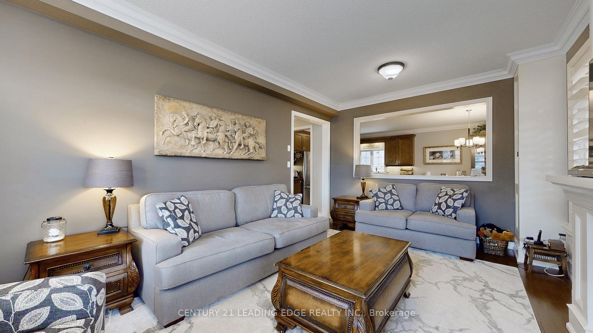 Photo 12 of 165 Mavrinac Boulevard, Aurora, Bayview Northeast — HOMEH