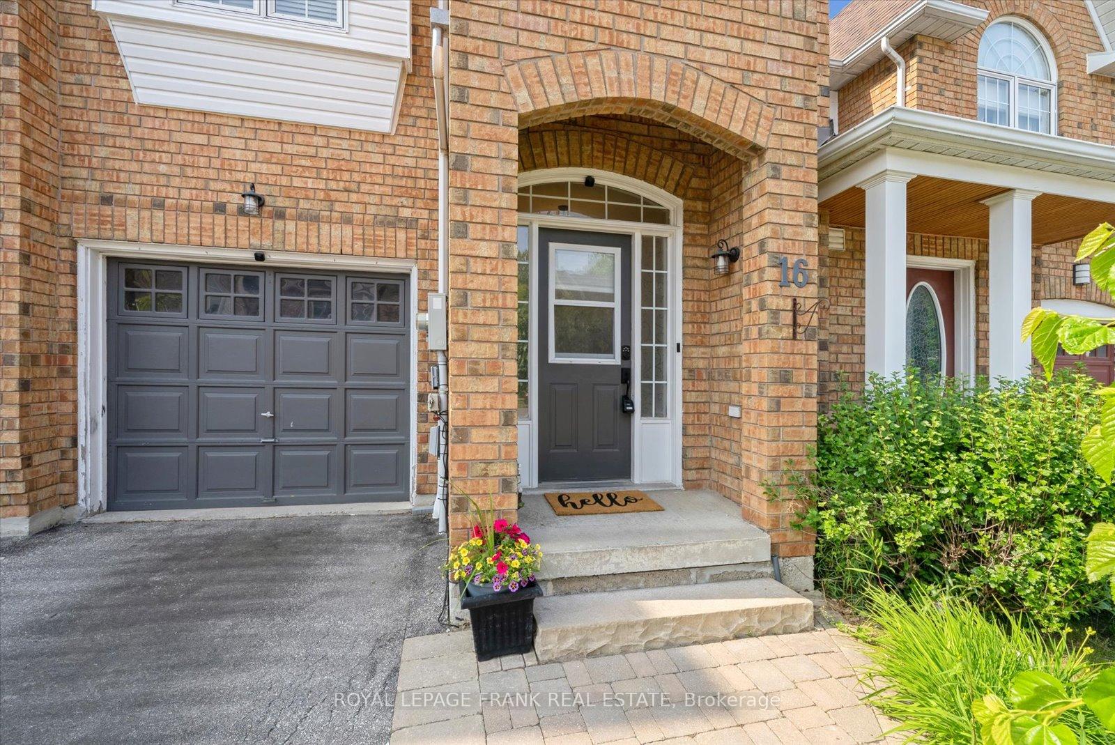 Photo 3 of 16 Stokely Crescent, Whitby, Downtown Whitby — HOMEH