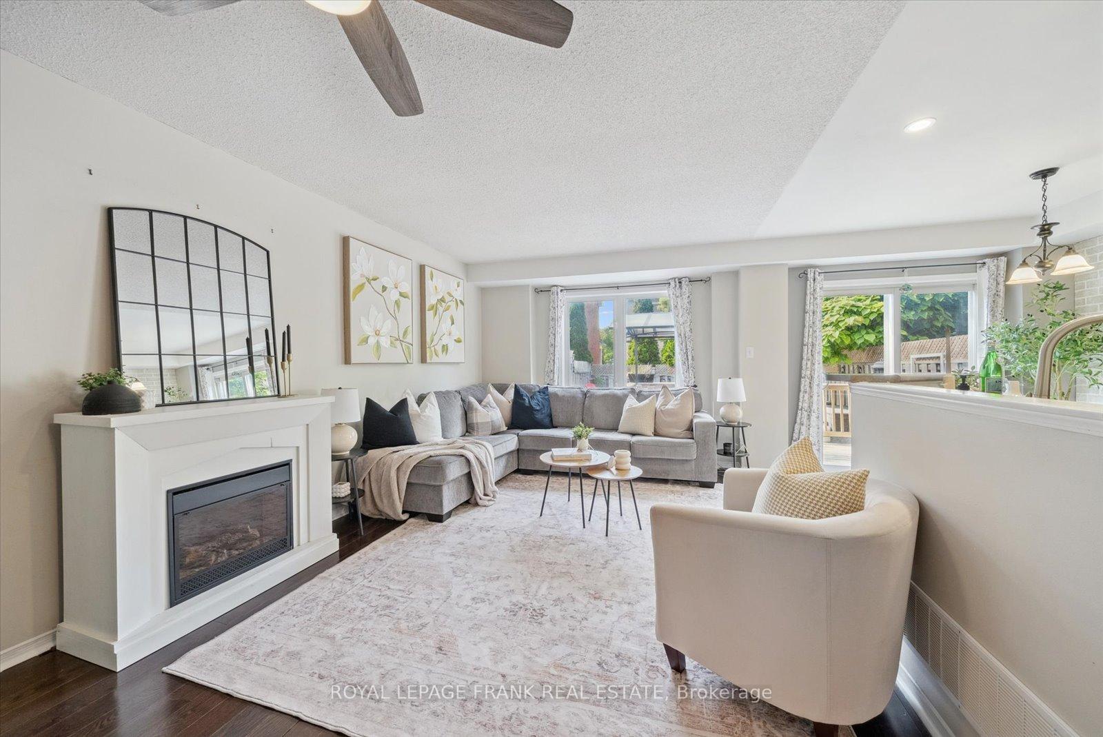 Photo 20 of 16 Stokely Crescent, Whitby, Downtown Whitby — HOMEH