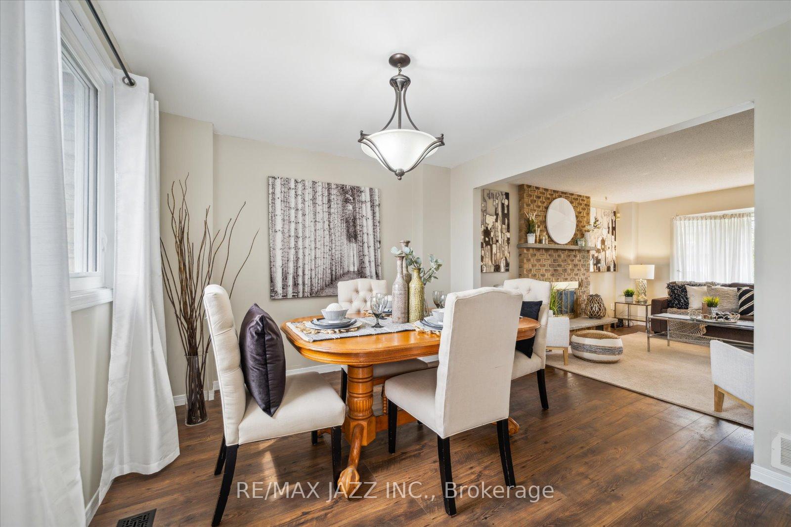 Photo 7 of 63 Pinedale Crescent, Clarington, Courtice — HOMEH