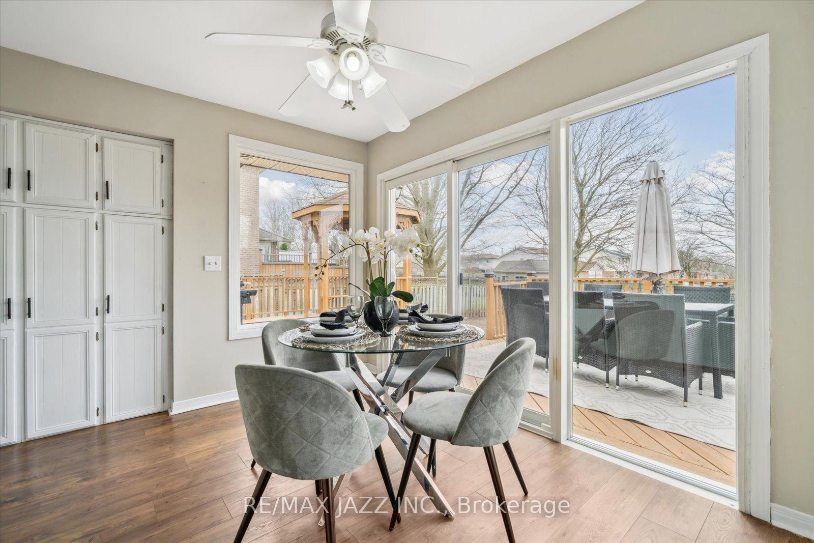 Photo 15 of 63 Pinedale Crescent, Clarington, Courtice — HOMEH