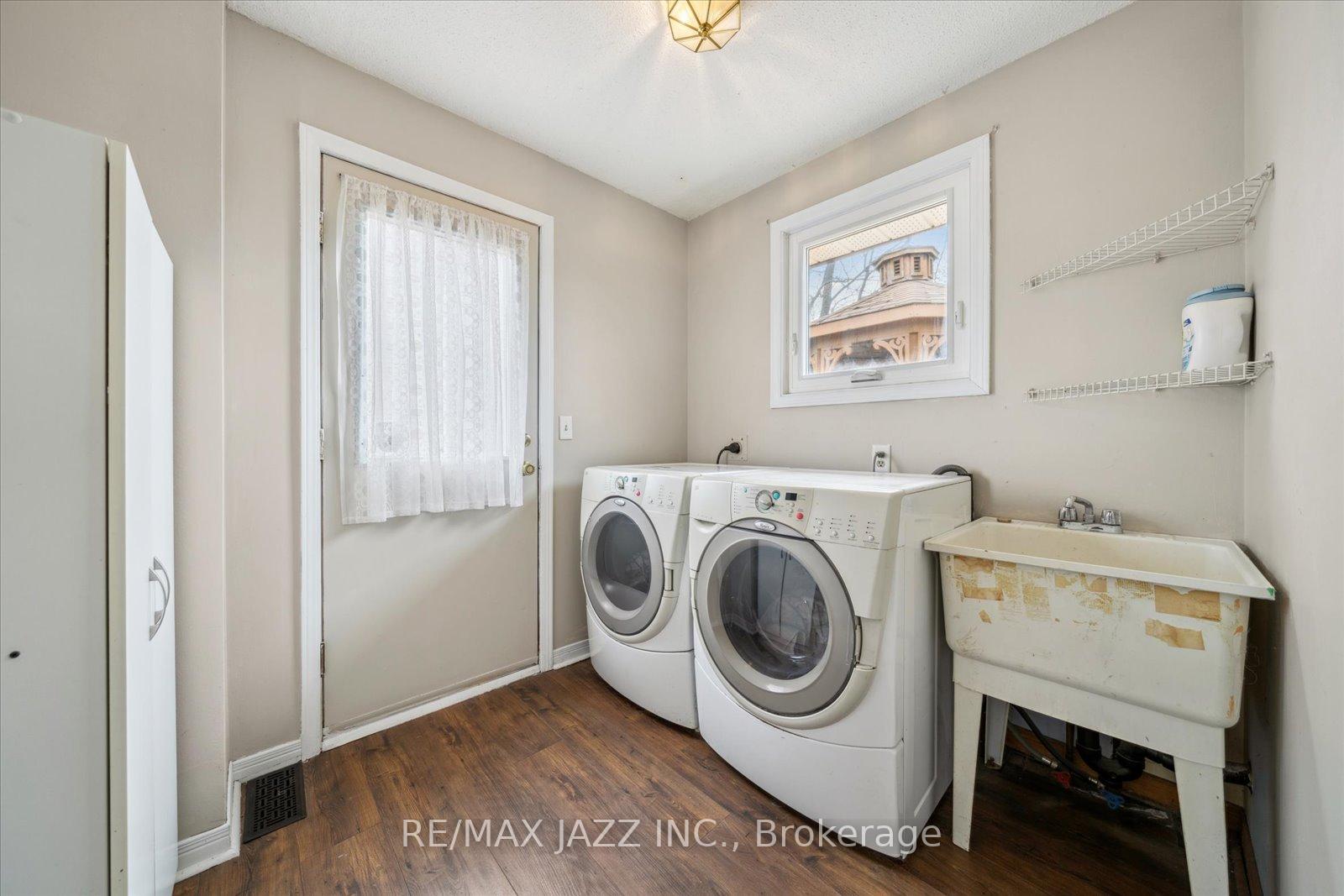 Photo 19 of 63 Pinedale Crescent, Clarington, Courtice — HOMEH