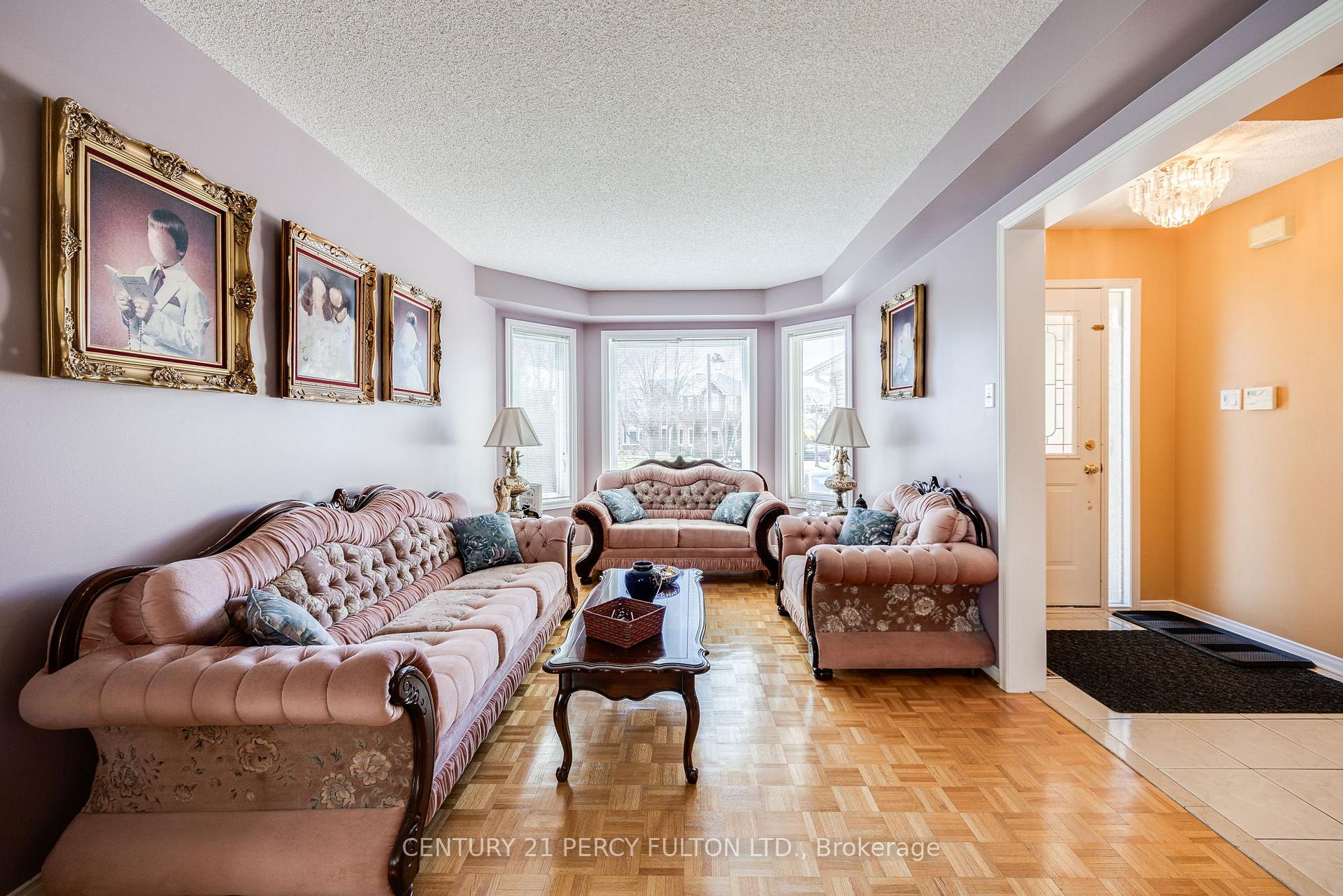 Photo 32 of 249 Mossbrook Square, Pickering, Highbush — HOMEH