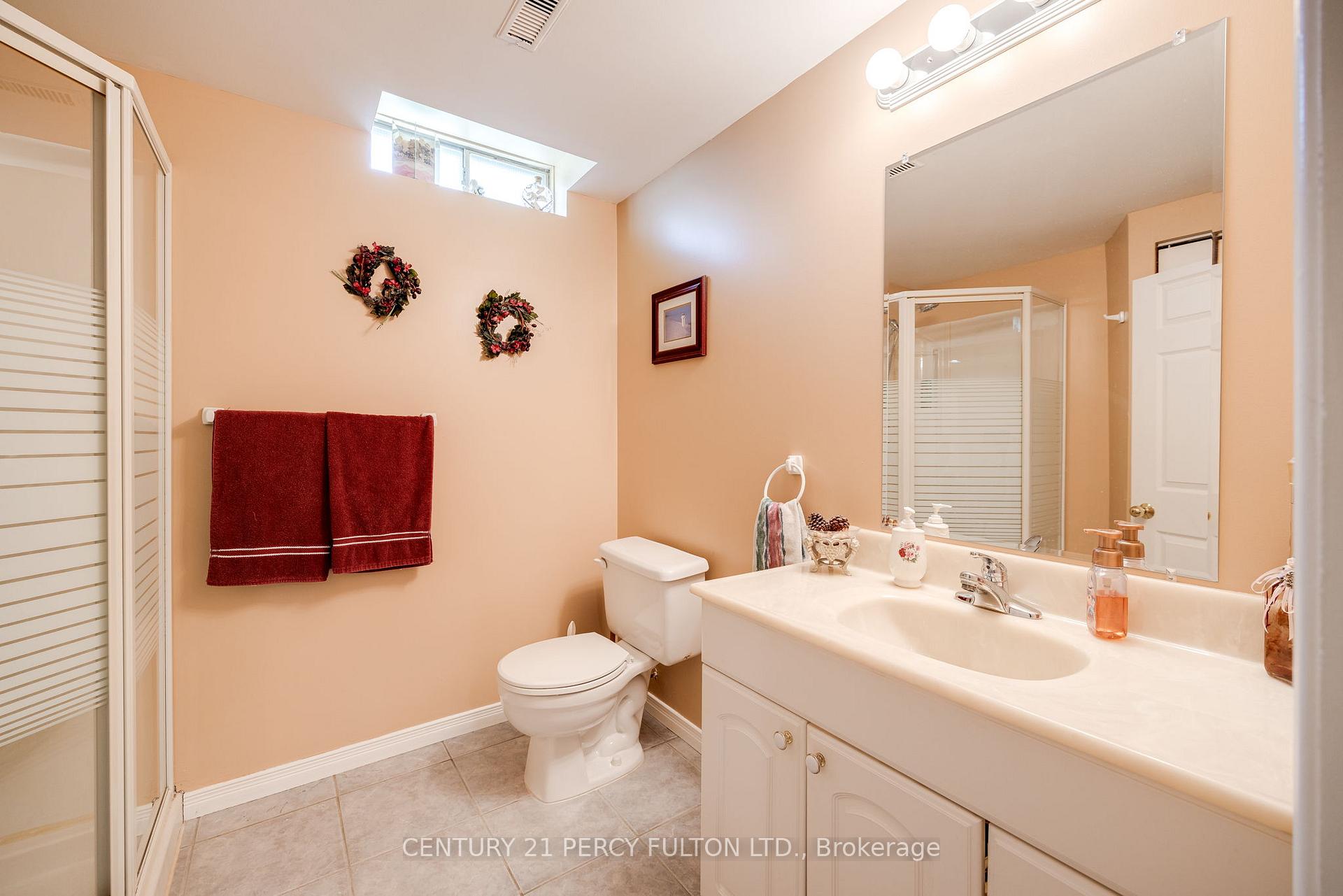 Photo 7 of 249 Mossbrook Square, Pickering, Highbush — HOMEH