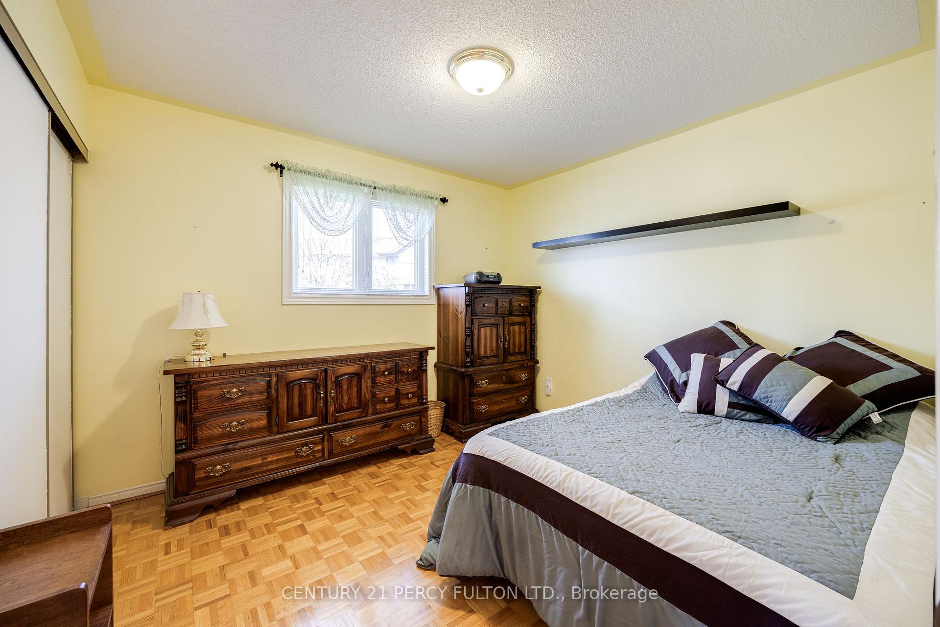 Photo 26 of 249 Mossbrook Square, Pickering, Highbush — HOMEH