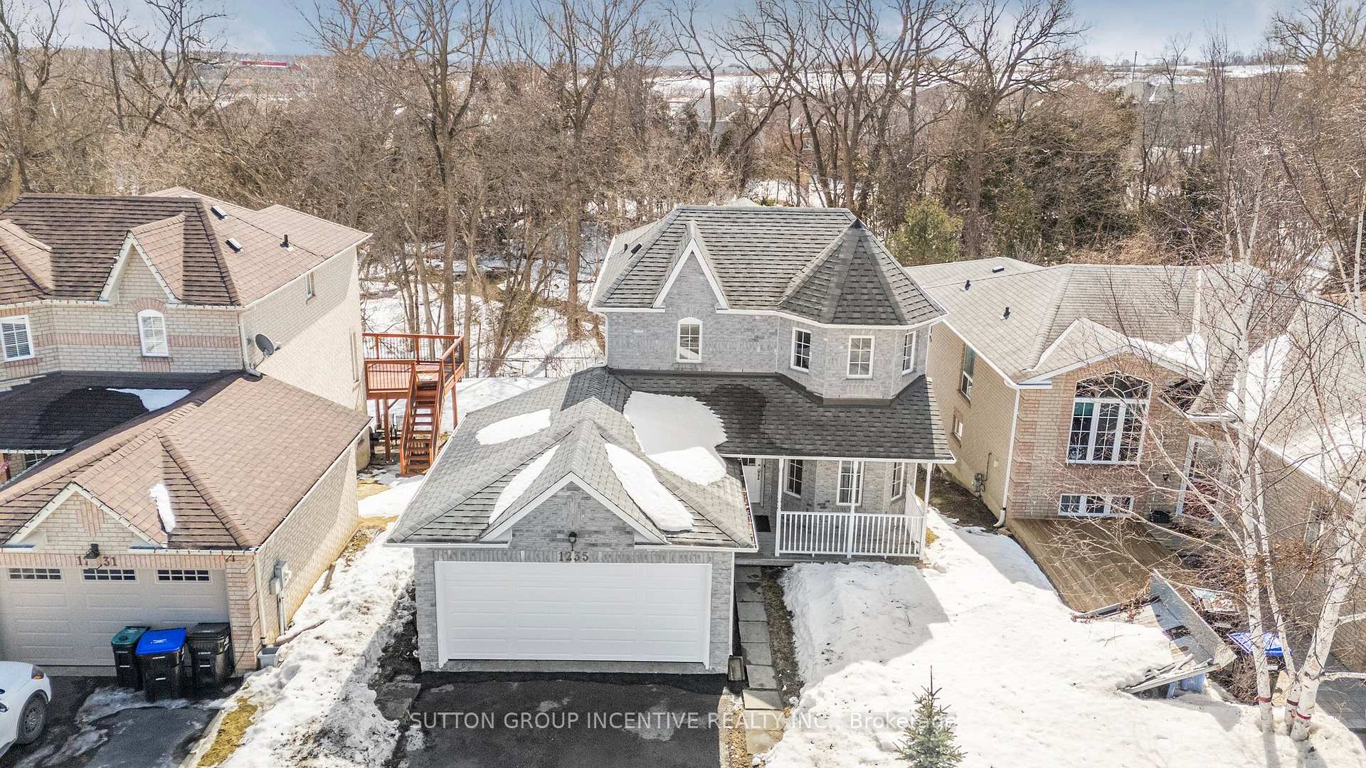Photo 2 of 1235 Forest Street, Innisfil, Alcona — HOMEH