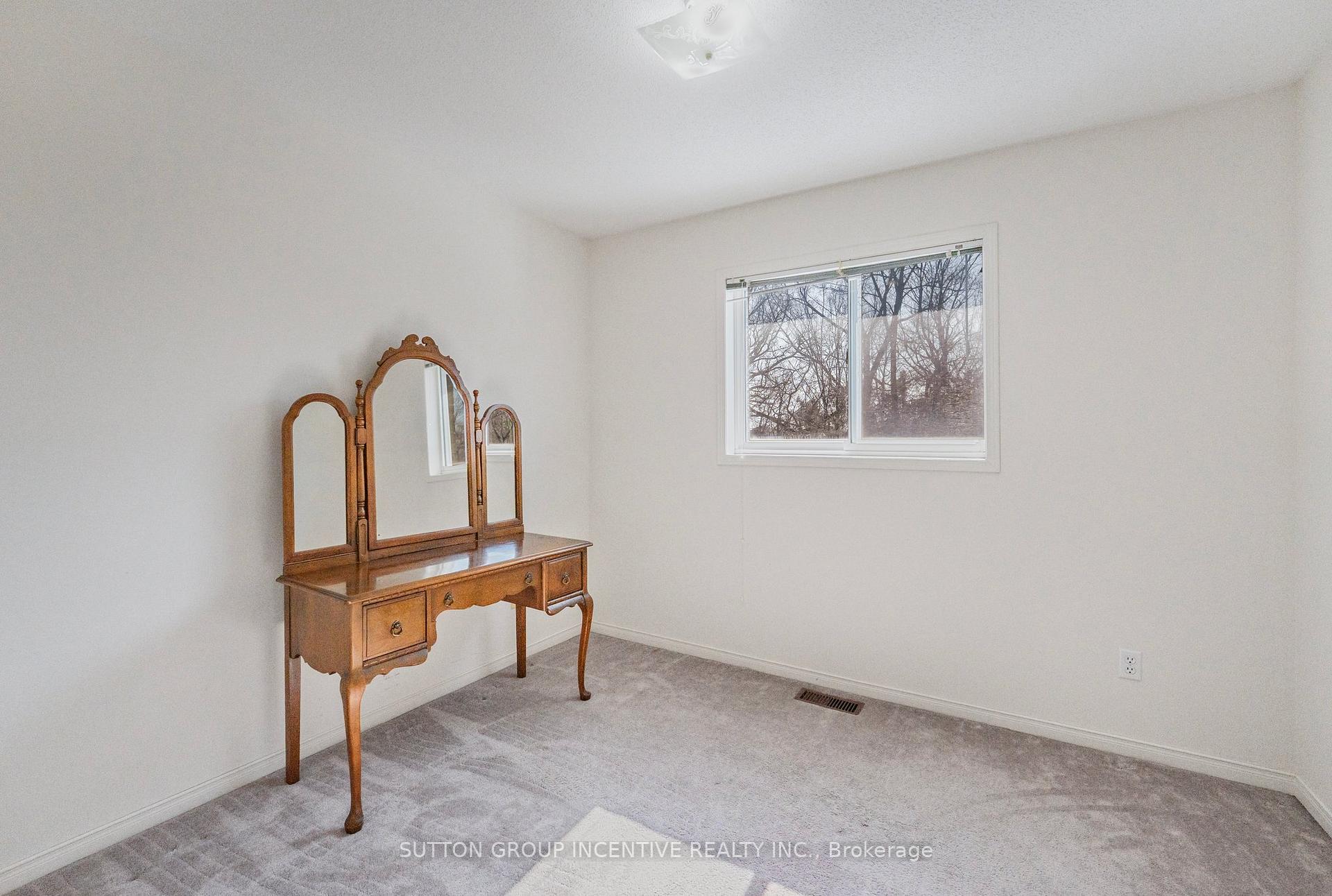 Photo 14 of 1235 Forest Street, Innisfil, Alcona — HOMEH