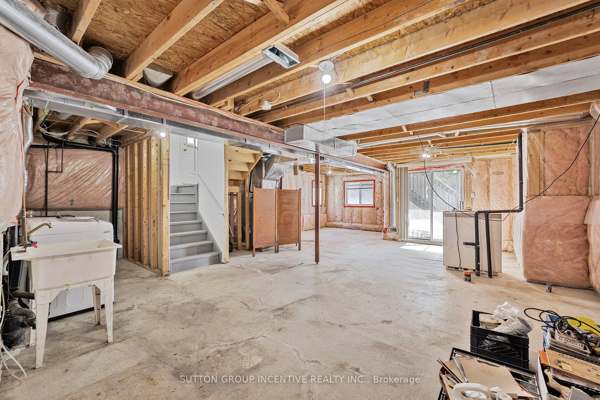 Photo 23 of 1235 Forest Street, Innisfil, Alcona — HOMEH